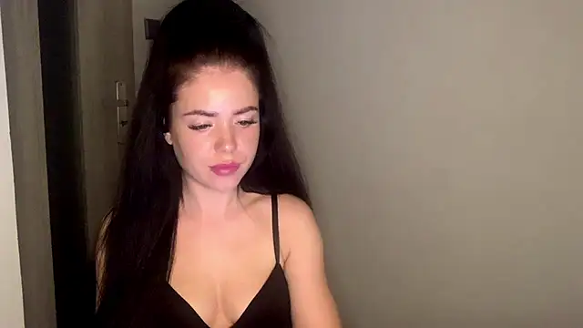 NicoleSensual online show from March 19, 2026, 8:24 pm