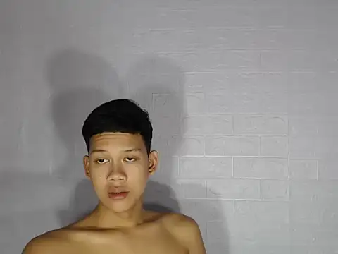 Snapshot of UrAsian_Turjak chatting on April 2, 2026, 2:31 am UrAsian Turjak online show from April 2, 2026, 2:31 am