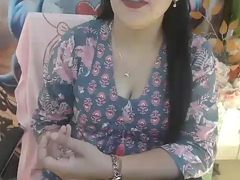 Snapshot of _chitranshi chatting on May 26, 2026, 5:03 am chitranshi online show from May 26, 2026, 5:03 am