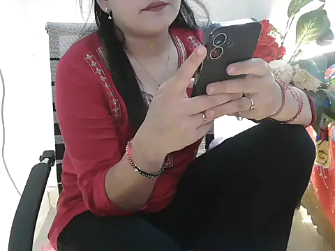 Snapshot of _chitranshi chatting on June 2, 2026, 5:31 am chitranshi online show from June 2, 2026, 5:31 am