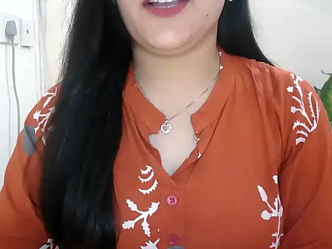 Snapshot of _chitranshi chatting on June 26, 2026, 6:07 am chitranshi online show from June 26, 2026, 6:07 am