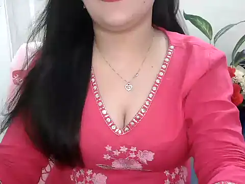 Snapshot of _chitranshi chatting on June 29, 2026, 5:57 am chitranshi online show from June 29, 2026, 5:57 am