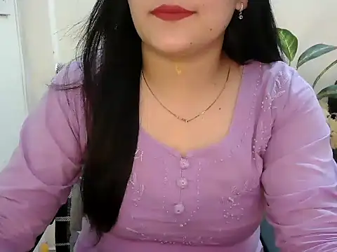 Snapshot of _chitranshi chatting on July 8, 2026, 5:12 am chitranshi online show from July 8, 2026, 5:12 am