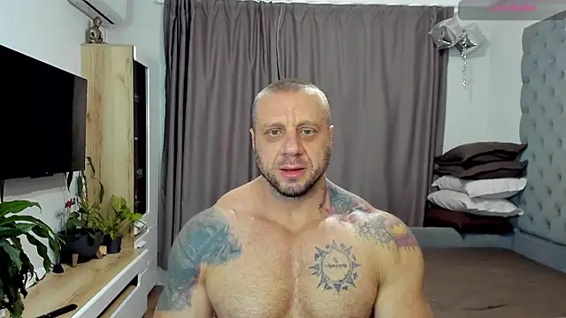 Snapshot of Samson_Legend chatting on August 1, 2026, 11:20 am Samson Legend online show from August 1, 2026, 11:20 am