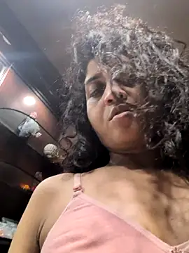sexysilmy online show from June 24, 2026, 5:17 am