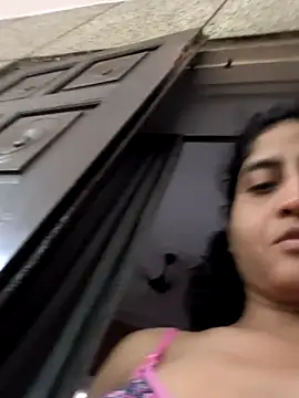 sexysilmy online show from July 21, 2026, 5:43 am