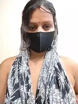 ankita077 online show from May 4, 2026, 12:45 pm