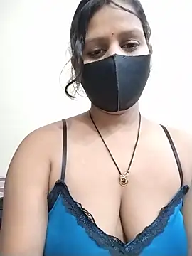 ankita077 online show from May 18, 2026, 4:40 am