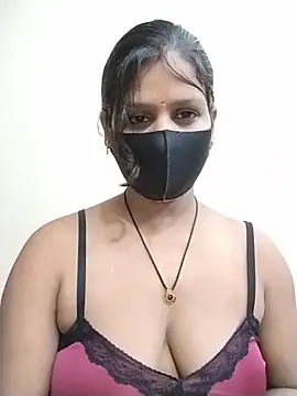 ankita077 online show from May 19, 2026, 3:46 am