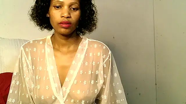 Mabelle Eveline online show from April 9, 2026, 6:24 pm