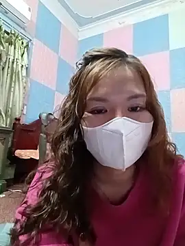 Snapshot of Trang26 chatting on February 21, 2026, 3:13 pm Trang26 online show from February 21, 2026, 3:13 pm