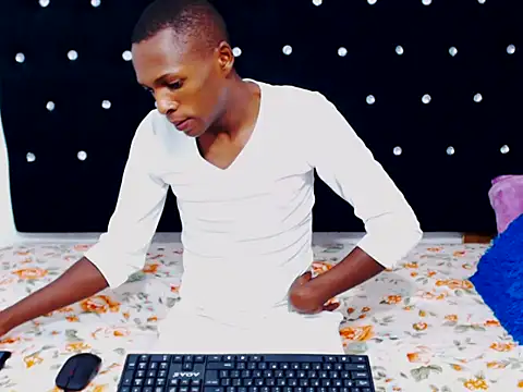 NtandoXx online show from March 6, 2026, 1:07 pm