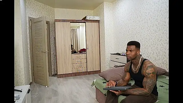 ostine brown online show from March 17, 2026, 6:33 pm