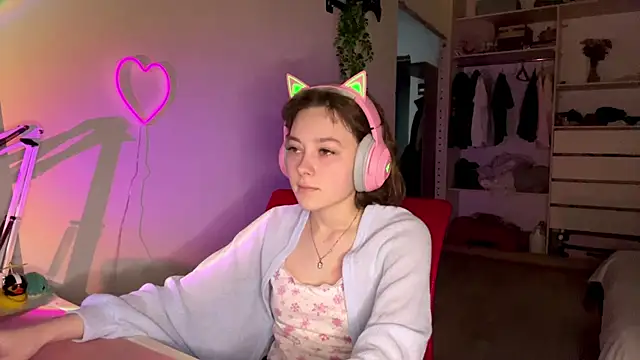 SlunkRear online show from February 18, 2026, 10:17 pm