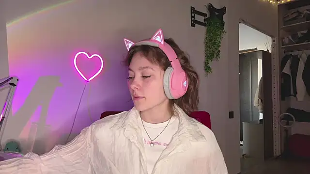SlunkRear online show from April 29, 2026, 10:05 pm