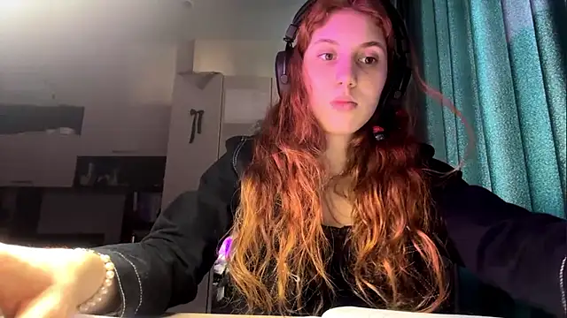 AliceCarrol online show from March 15, 2026, 2:45 pm