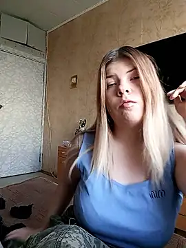 Snapshot of EvaTallor chatting on March 11, 2026, 1:17 pm EvaTallor online show from March 11, 2026, 1:17 pm