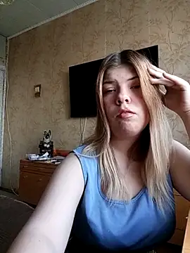 Snapshot of EvaTallor chatting on March 12, 2026, 9:59 am EvaTallor online show from March 12, 2026, 9:59 am