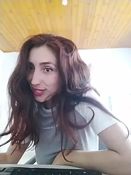 gris26 online show from March 10, 2026, 1:49 pm