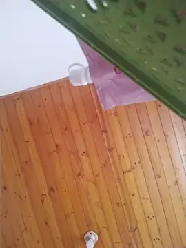 gris26 online show from March 18, 2026, 1:03 pm