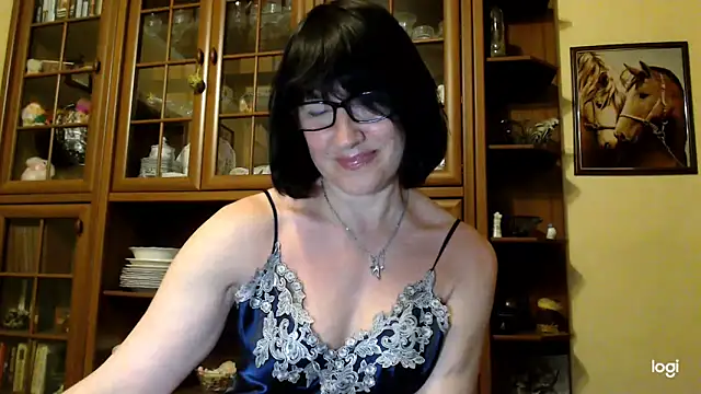 Vlastelina online show from April 29, 2026, 7:53 pm