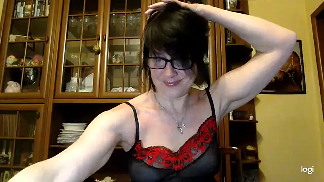 Vlastelina online show from April 30, 2026, 6:47 pm
