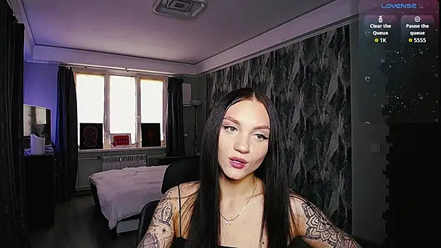 comeherehoney online show from April 29, 2026, 2:54 pm