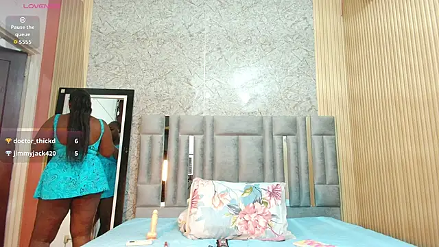 misspaula online show from March 4, 2026, 2:39 am