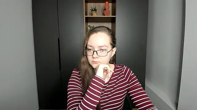 KatheyWasinger online show from February 12, 2026, 3:12 am