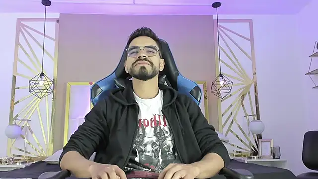 Snapshot of HotPulse_vc chatting on February 11, 2026, 12:43 pm HotPulse vc online show from February 11, 2026, 12:43 pm