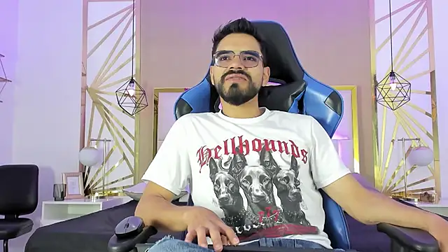 Snapshot of HotPulse_vc chatting on February 19, 2026, 12:23 pm HotPulse vc online show from February 19, 2026, 12:23 pm