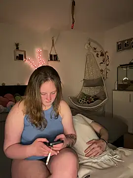 Maryjane-Spidermann online show from March 27, 2026, 7:02 pm