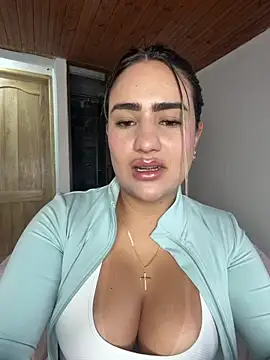 Snapshot of Miilana_ chatting on May 11, 2026, 9:56 pm Miilana online show from May 11, 2026, 9:56 pm