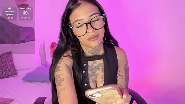 Aisha Haddad online show from February 14, 2026, 2:03 pm