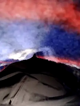 stripcut online show from February 17, 2026, 8:59 pm