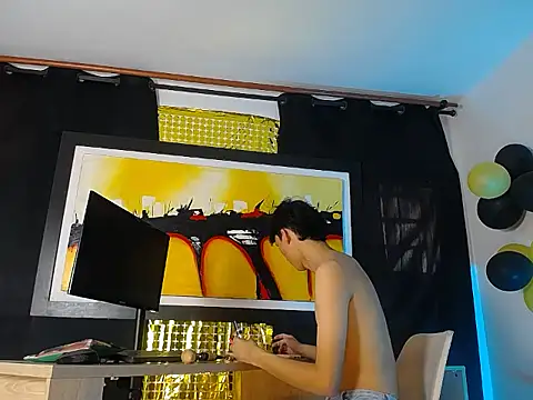 jullian ricci online show from March 12, 2026, 6:58 pm