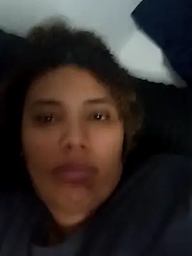 Snapshot of Mrsafroditha chatting on March 10, 2026, 4:06 am Mrsafroditha online show from March 10, 2026, 4:06 am