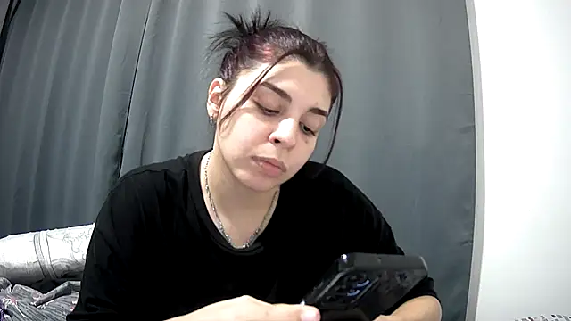 Snapshot of violetazein7 chatting on May 15, 2026, 11:34 pm violetazein7 online show from May 15, 2026, 11:34 pm