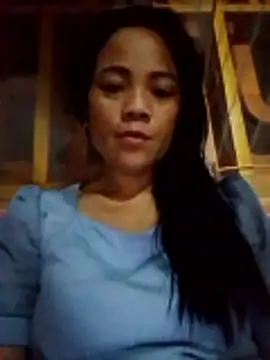 Snapshot of molly-xx chatting on June 2, 2026, 8:11 pm molly-xx online show from June 2, 2026, 8:11 pm