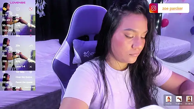 Snapshot of ZoeParcker chatting on March 5, 2026, 7:21 pm ZoeParcker online show from March 5, 2026, 7:21 pm