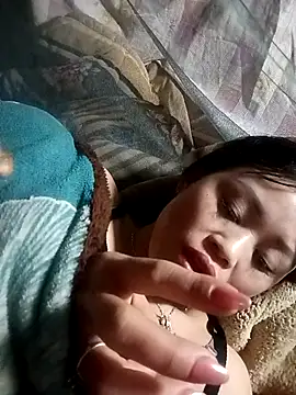 luna-rosax online show from February 12, 2026, 7:36 am