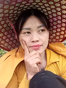 luna-rosax online show from March 12, 2026, 5:24 am