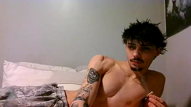 benriskey12 online show from March 17, 2026, 7:23 am