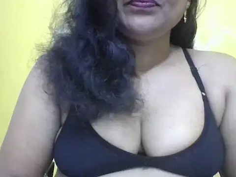 Snapshot of anu-reddyy chatting on May 25, 2026, 4:40 am anu-reddyy online show from May 25, 2026, 4:40 am