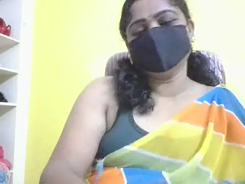Snapshot of anu-reddyy chatting on May 29, 2026, 4:32 am anu-reddyy online show from May 29, 2026, 4:32 am