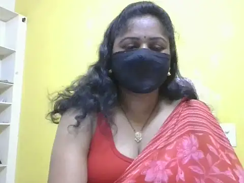 Snapshot of anu-reddyy chatting on June 19, 2026, 3:44 am anu-reddyy online show from June 19, 2026, 3:44 am