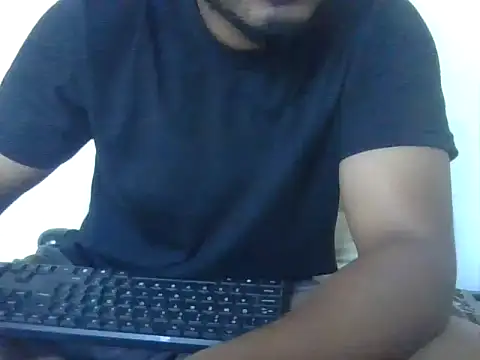 Snapshot of muscledad111 chatting on February 12, 2026, 10:10 am muscledad111 online show from February 12, 2026, 10:10 am