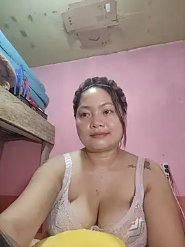 sweety pie18 online show from February 23, 2026, 12:57 pm