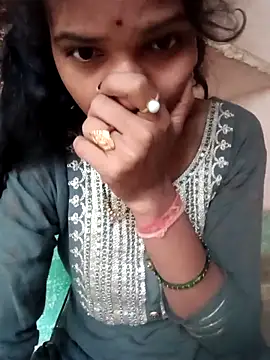 Desi Couple P online show from May 8, 2026, 12:49 am