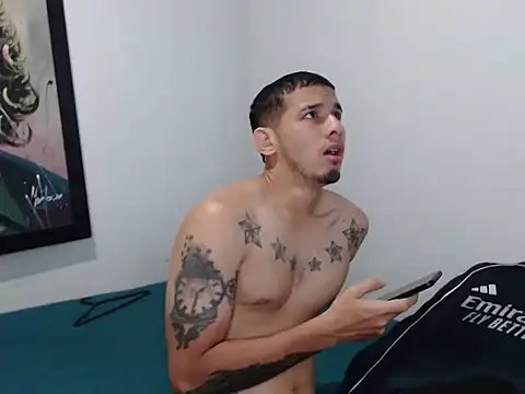 HotSinlge online show from March 3, 2026, 11:49 am